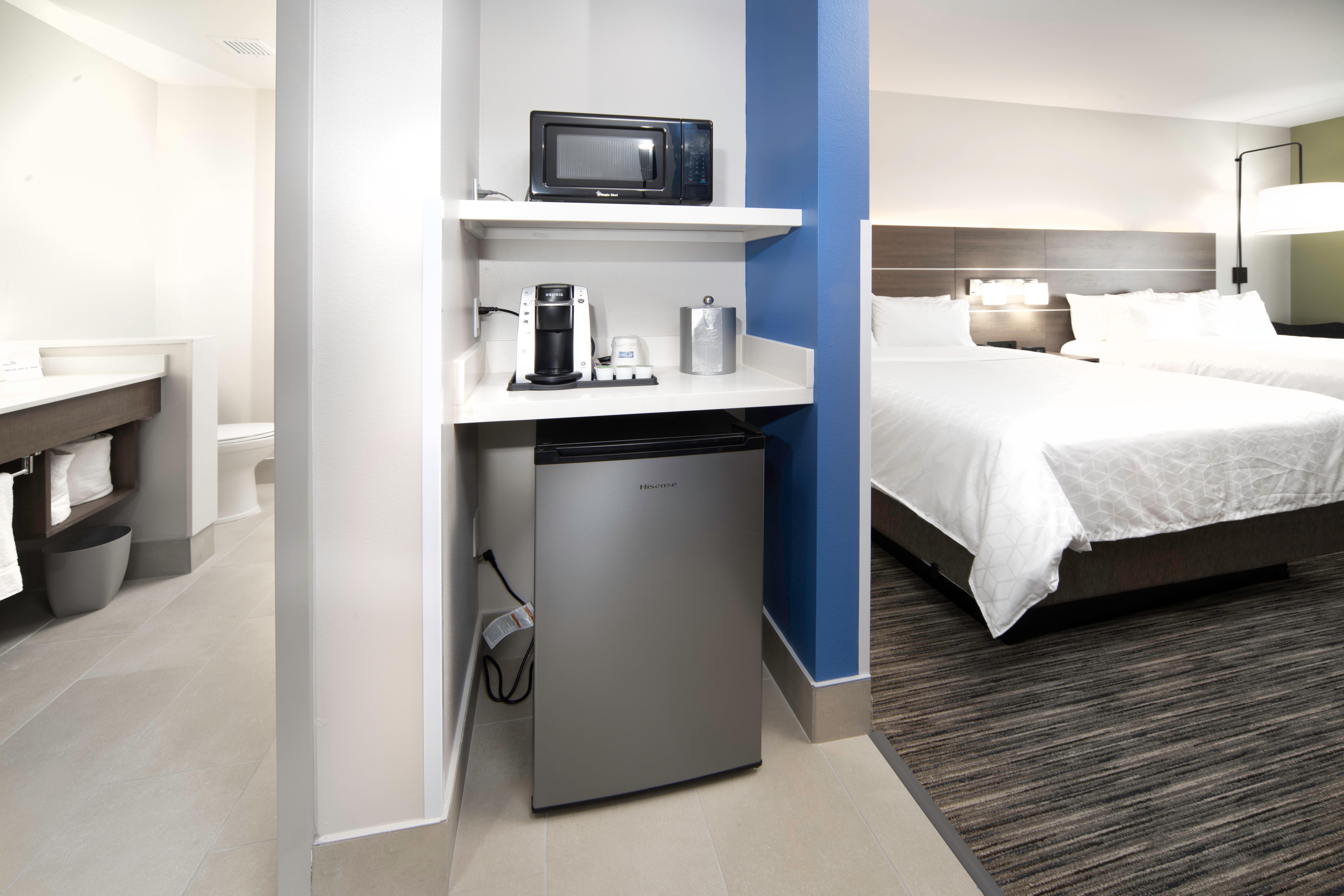 Holiday Inn Express & Suites - Fort Myers Airport By Ihg المظهر الخارجي الصورة