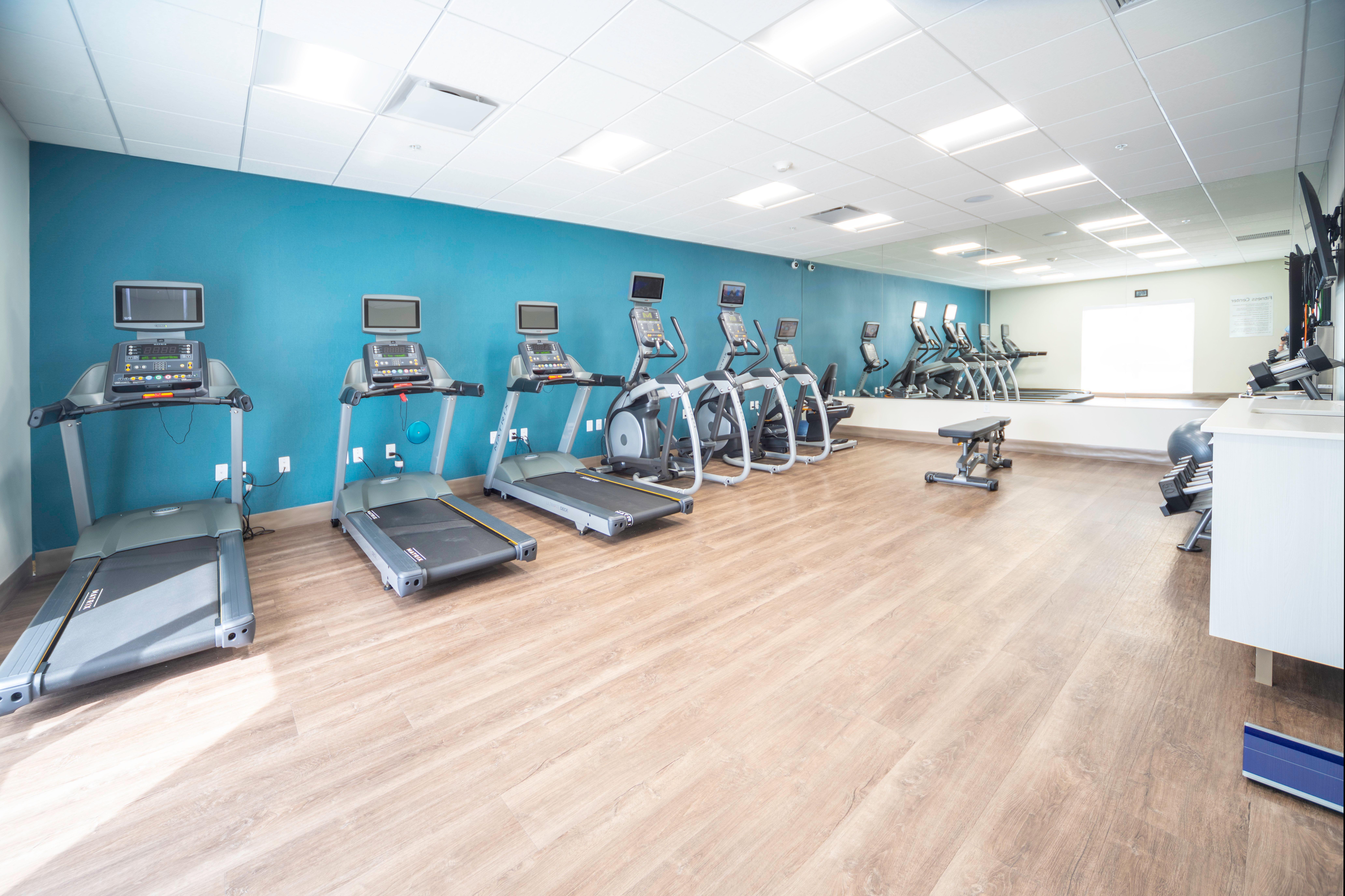 Holiday Inn Express & Suites - Fort Myers Airport By Ihg المظهر الخارجي الصورة