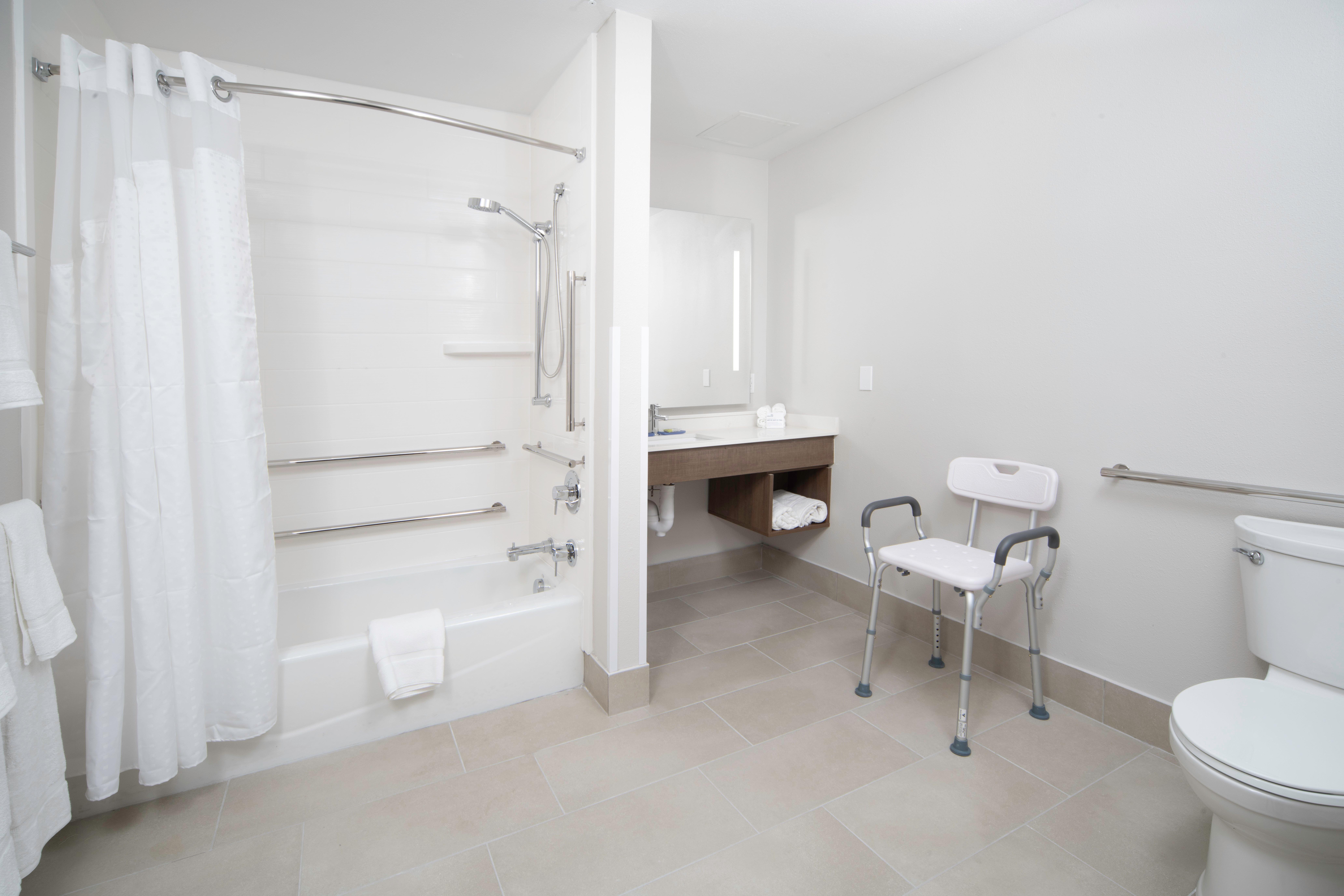 Holiday Inn Express & Suites - Fort Myers Airport By Ihg المظهر الخارجي الصورة